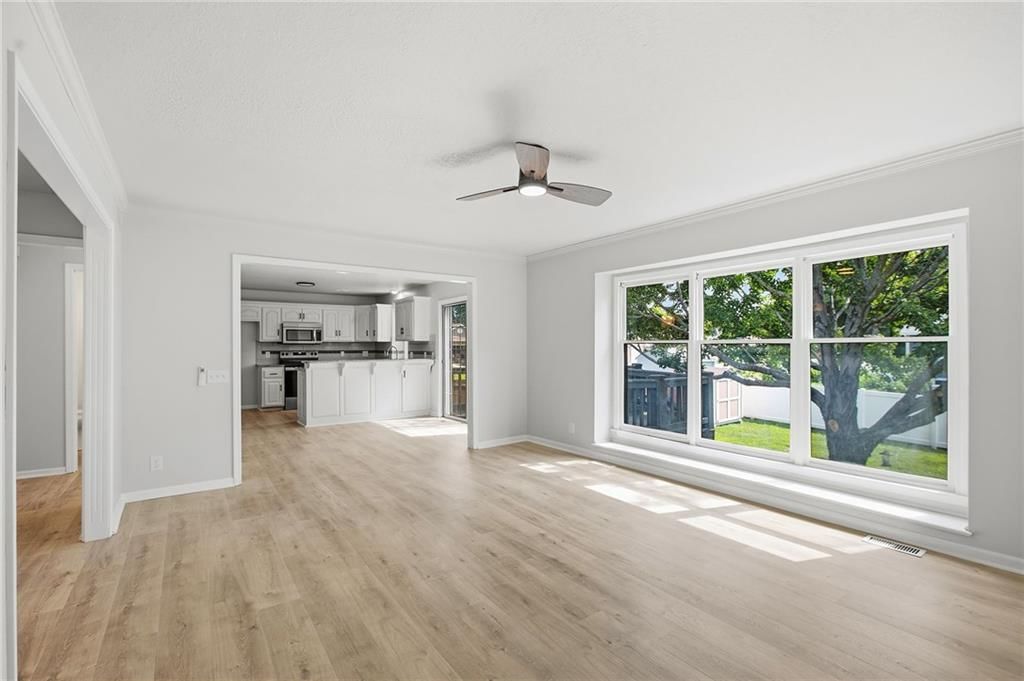 400 Sagamore Road — photo 10