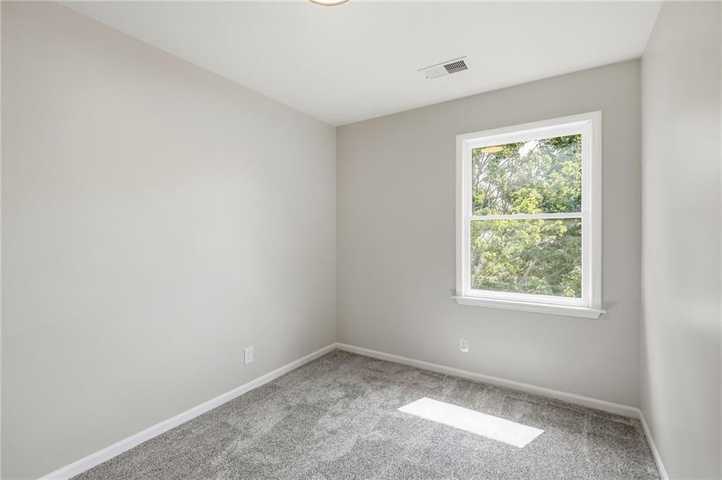 400 Sagamore Road — photo 22