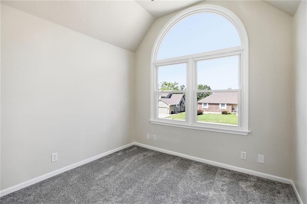 400 Sagamore Road — photo 25