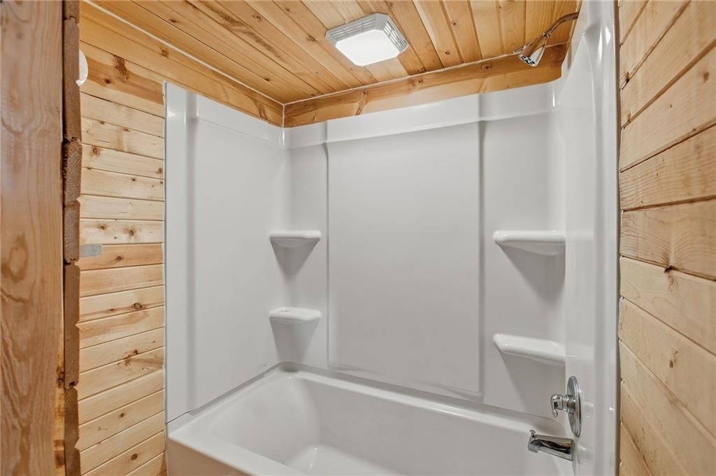 400 Sagamore Road — photo 39