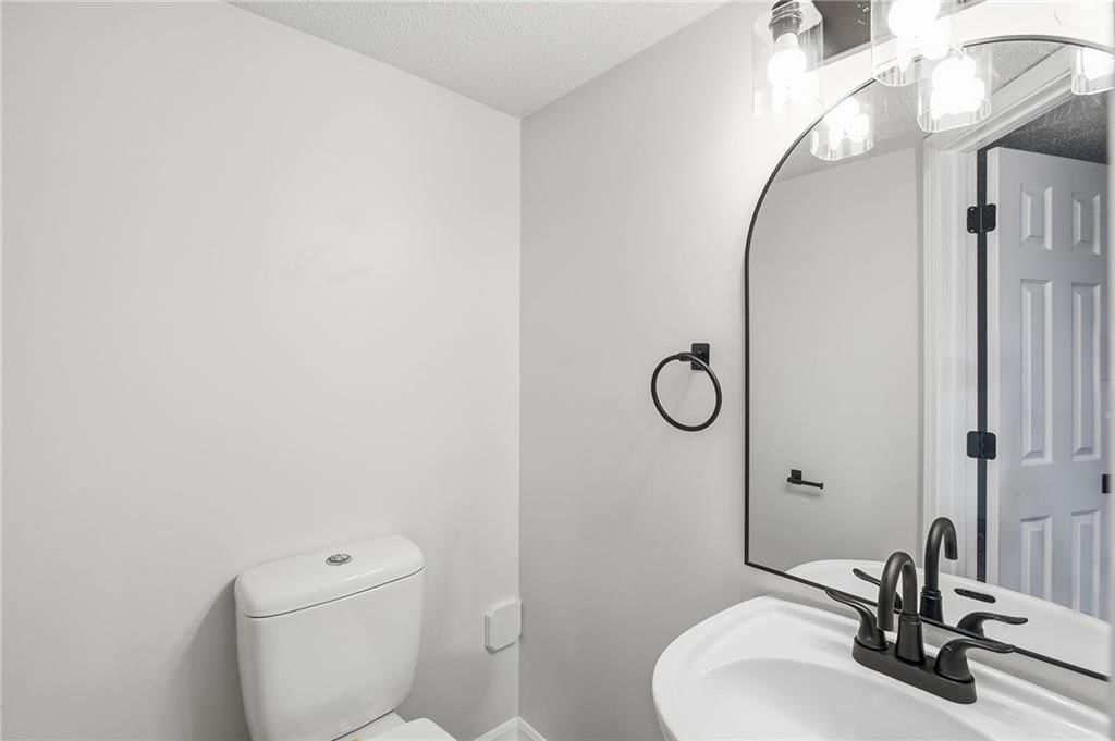 400 Sagamore Road — photo 40