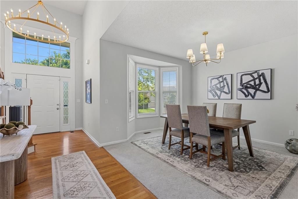 13716 Parkhill Street — photo 3