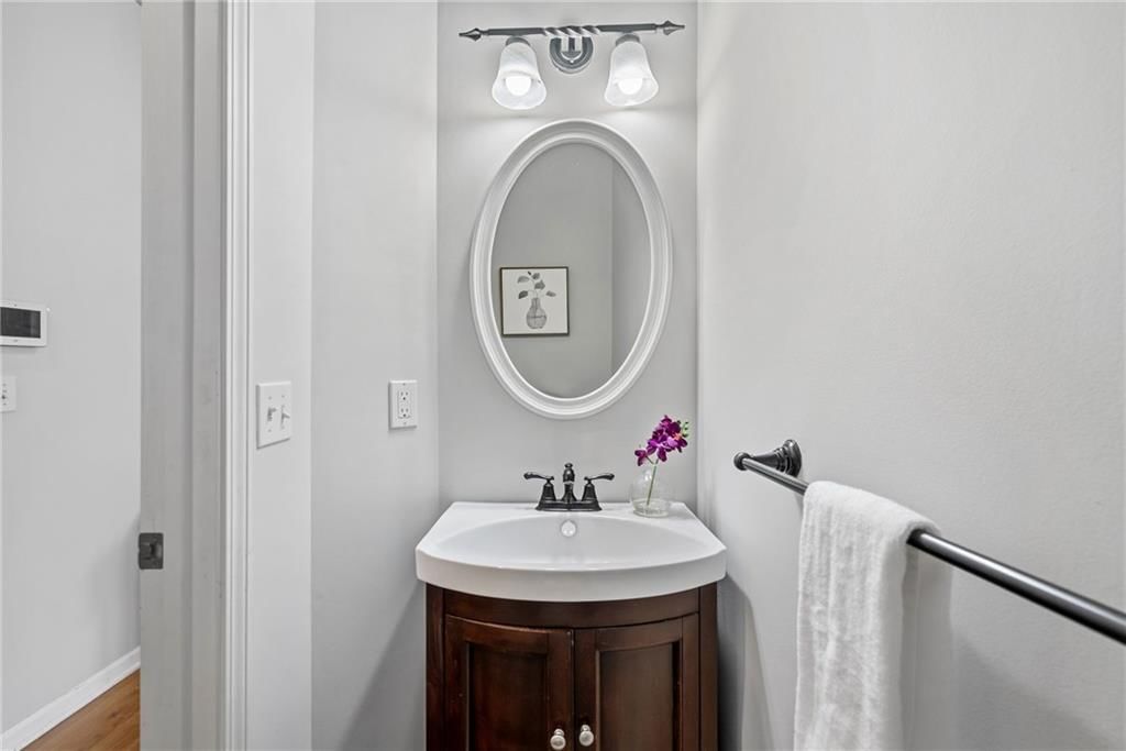13716 Parkhill Street — photo 14