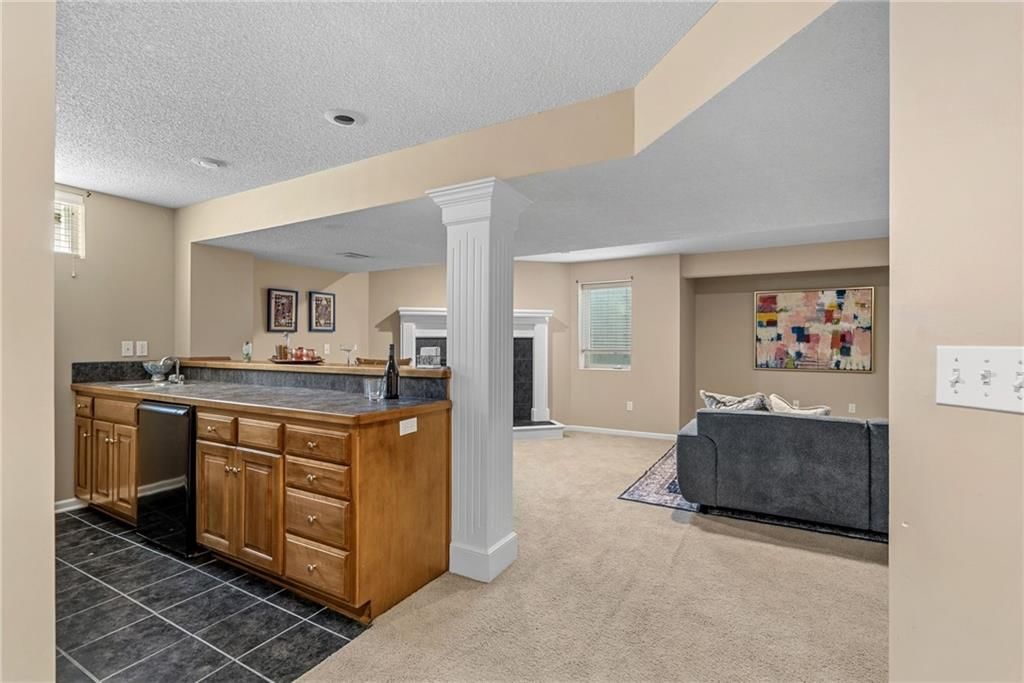13716 Parkhill Street — photo 23