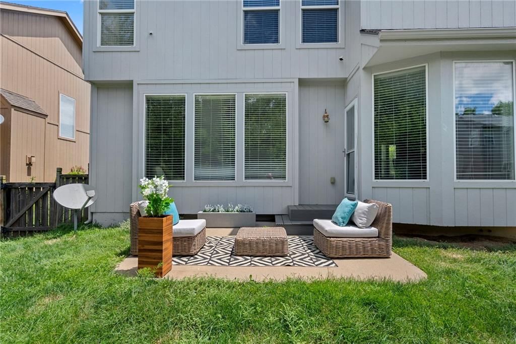 13716 Parkhill Street — photo 27