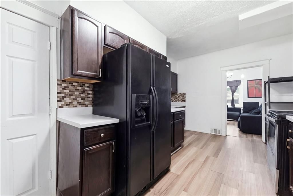 3249 Victor Street — photo 13