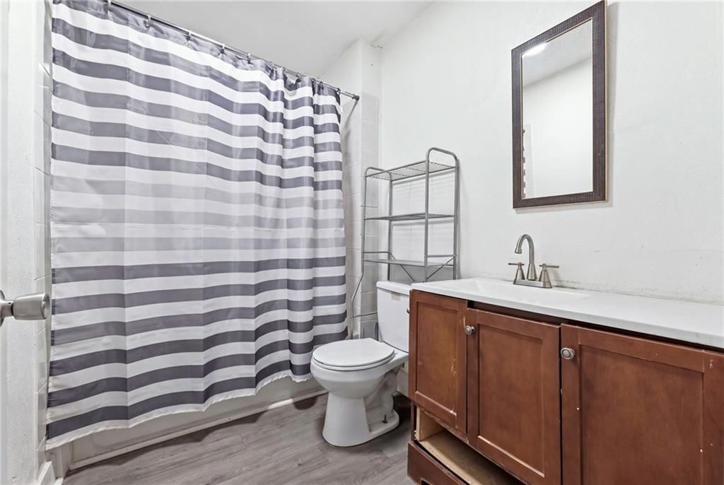 3249 Victor Street — photo 18