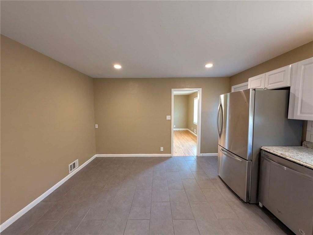 8905 E 29TH Street — photo 10