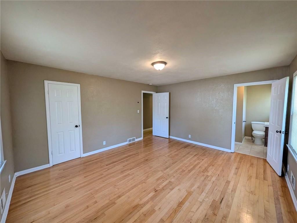 8905 E 29TH Street — photo 12