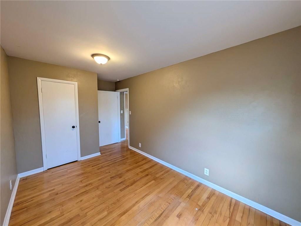 8905 E 29TH Street — photo 20