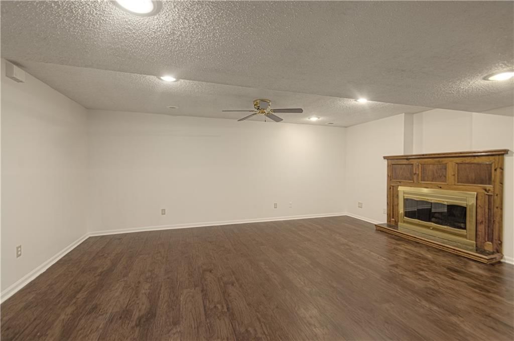 12100 Beverly Street — photo 35
