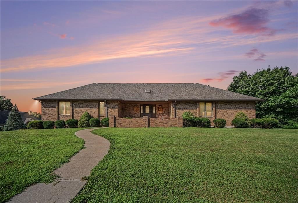 1410 Grandview Drive, Warrensburg, MO