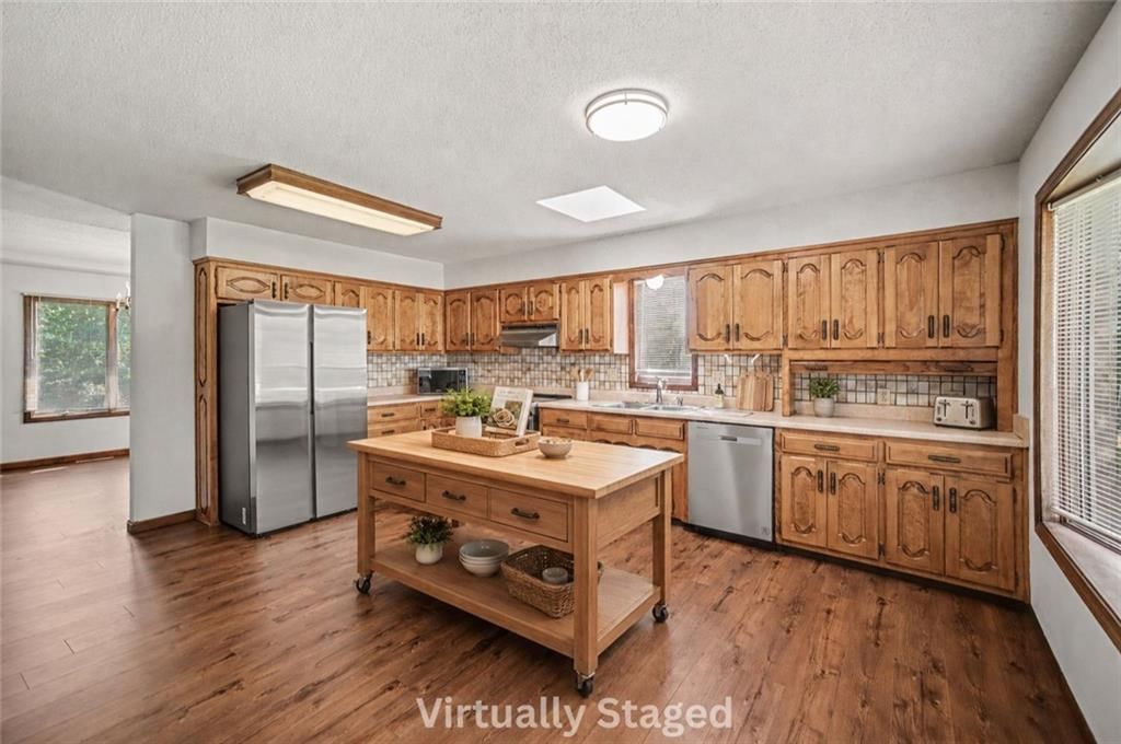 1410 Grandview Drive — photo 12