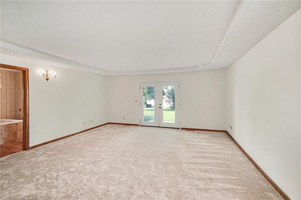 1410 Grandview Drive — photo 17