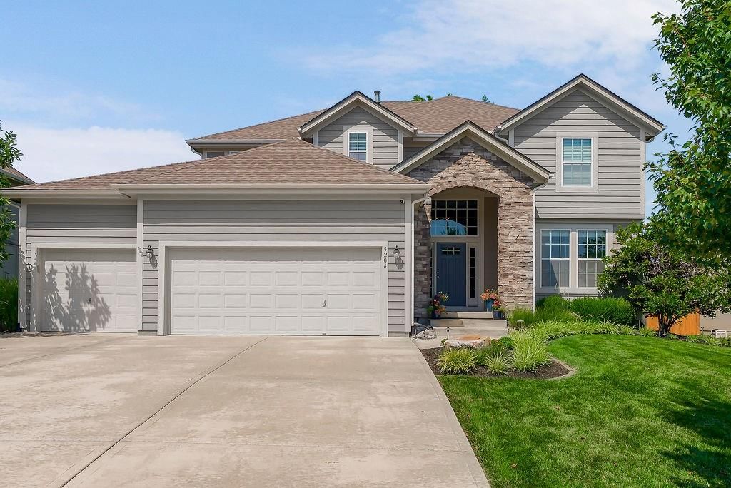 5204 W Meadow View Drive — photo 1