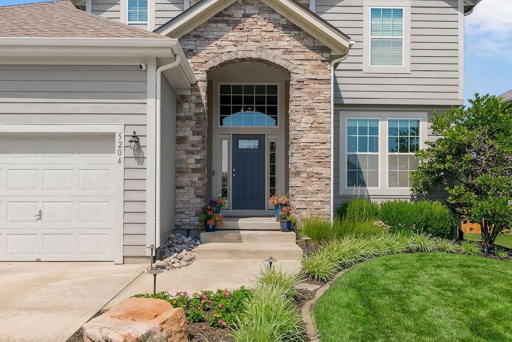 5204 W Meadow View Drive — photo 2