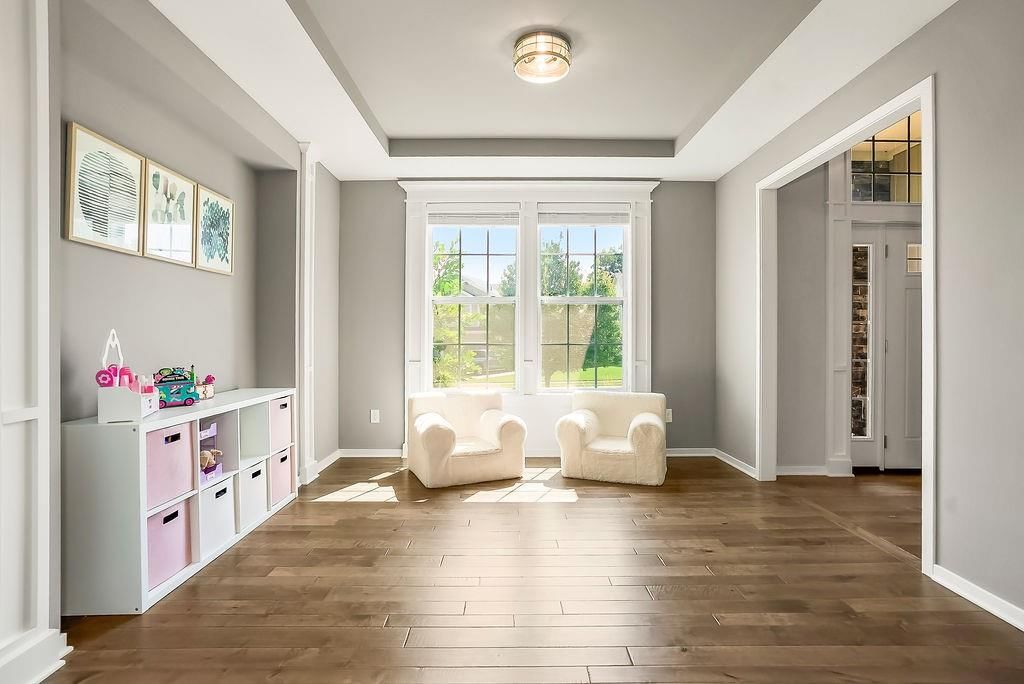 5204 W Meadow View Drive — photo 4