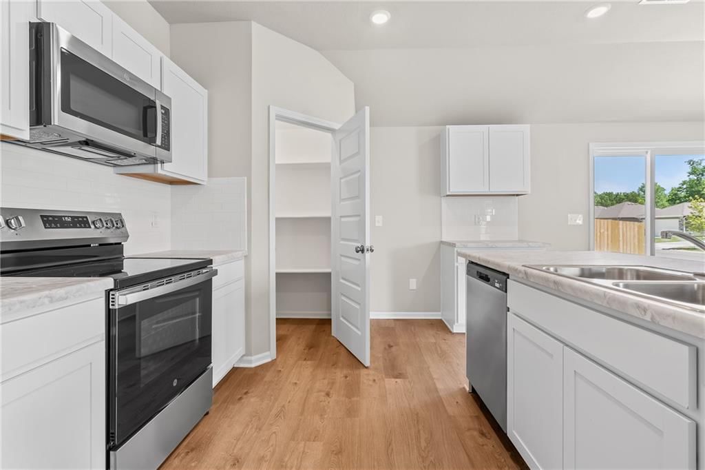 20231 W 195th Street — photo 12