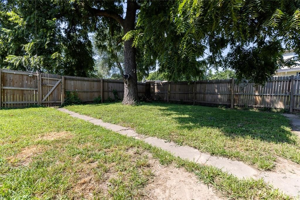 1545 Cleveland Avenue — photo 26
