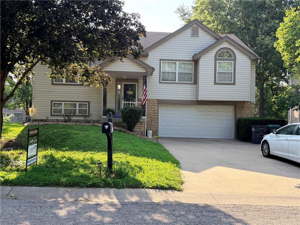 528 NW 41st Street — photo 1