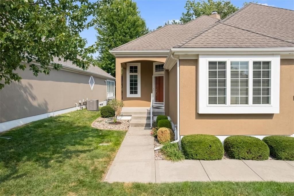 13325 Washington Court — photo 6