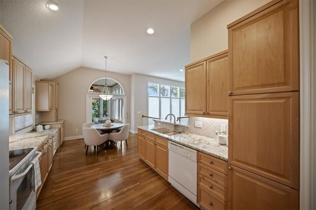 13325 Washington Court — photo 16