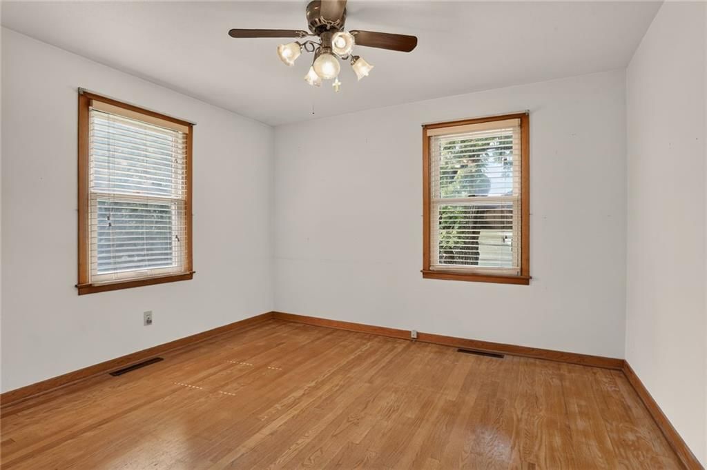 5823 N Ava Terrace — photo 10
