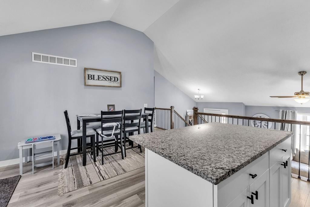 2202 Bateley Street — photo 11