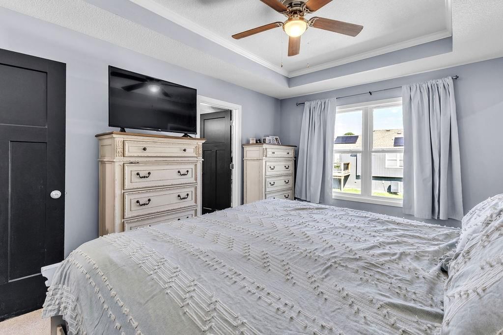 2202 Bateley Street — photo 15