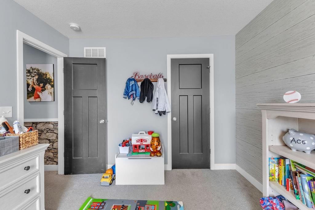 2202 Bateley Street — photo 25