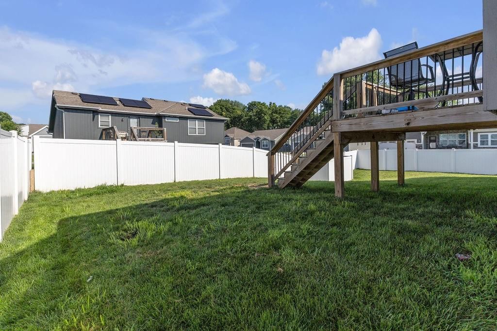 2202 Bateley Street — photo 35