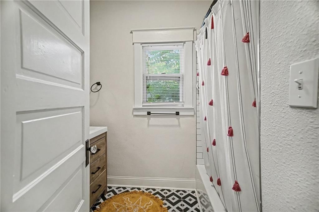 329 Cambridge Street — photo 12