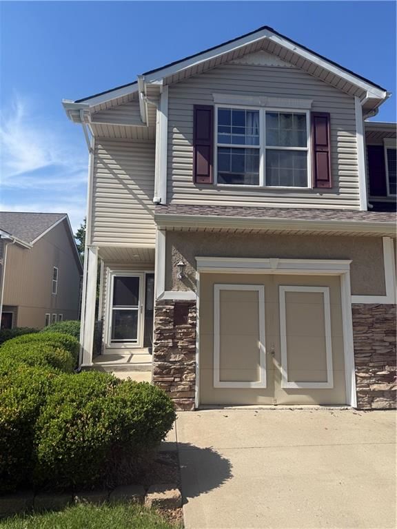 3303 Shadow Glen Drive — photo 1