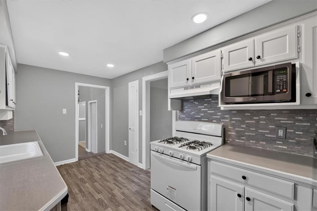 207 W North Avenue — photo 12