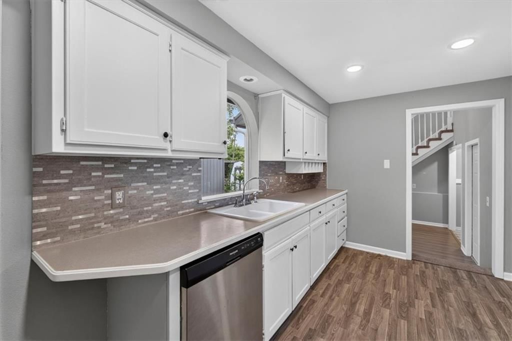 207 W North Avenue — photo 14