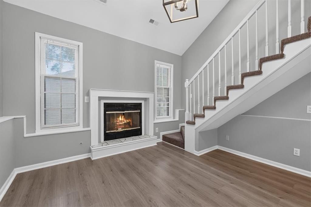 207 W North Avenue — photo 16