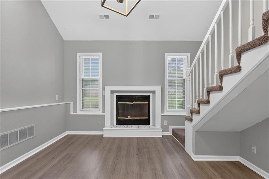 207 W North Avenue — photo 17