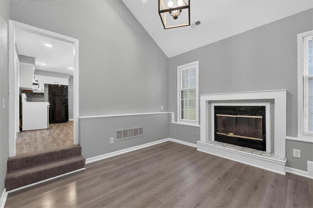 207 W North Avenue — photo 19
