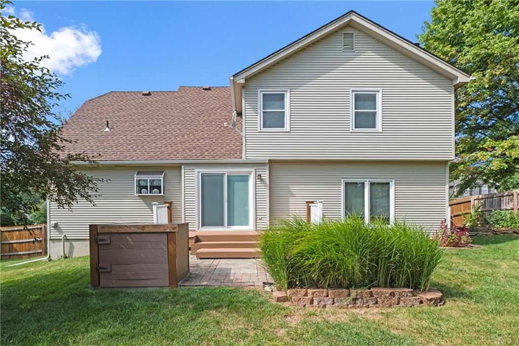 15235 Dearborn Street — photo 7