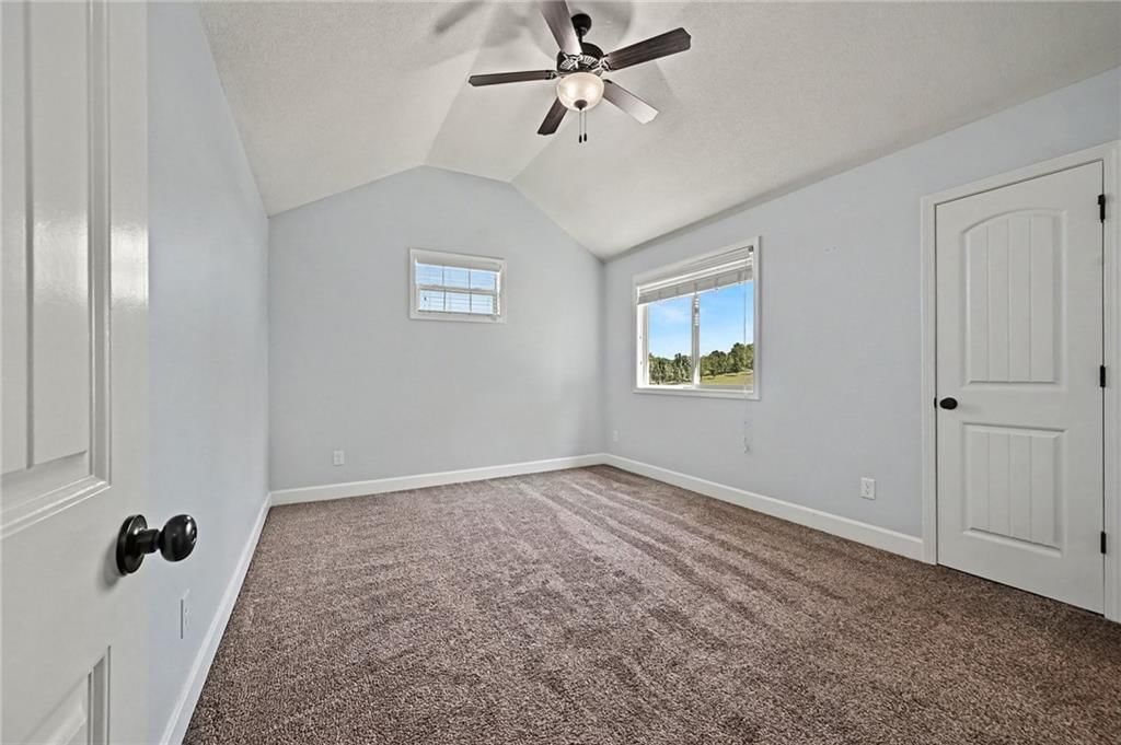 138-140 Roller Court — photo 7