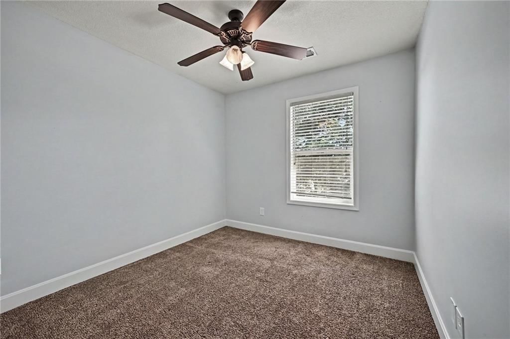 138-140 Roller Court — photo 15