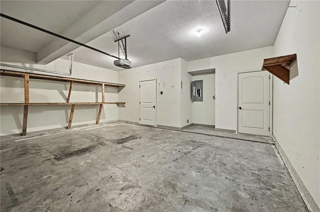 138-140 Roller Court — photo 22