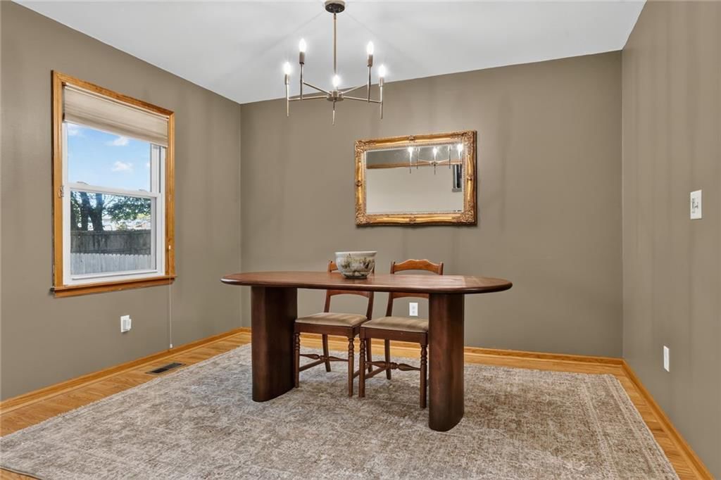 15713 W 81st Street — photo 6