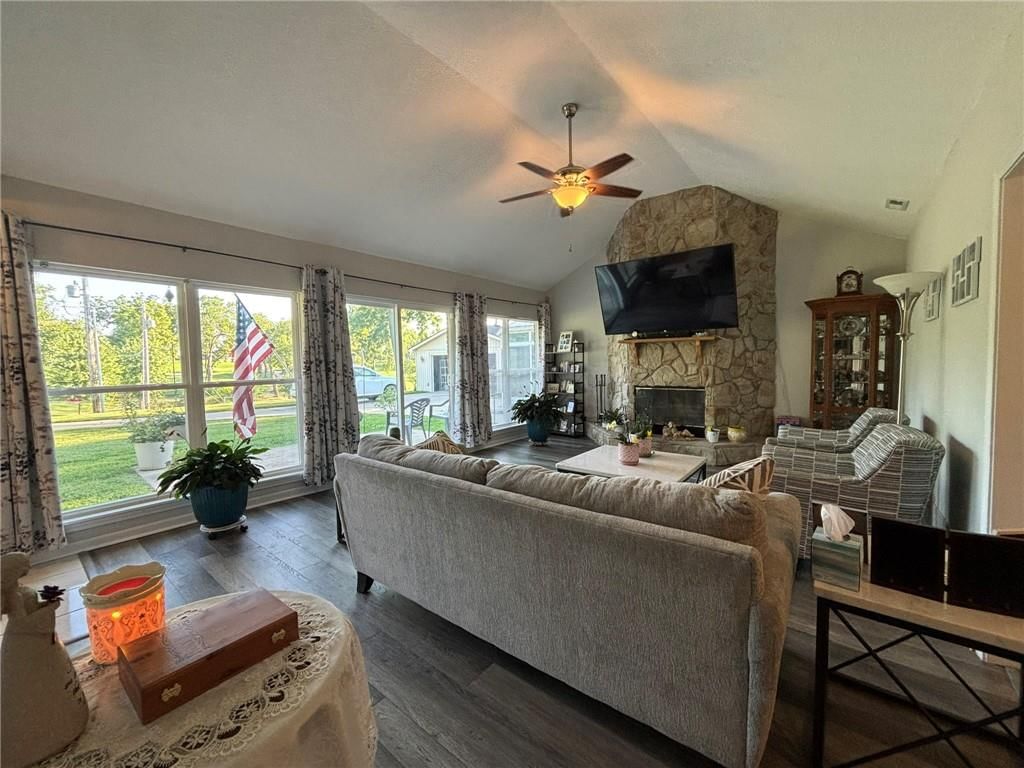 11945 County Road 438 — photo 5