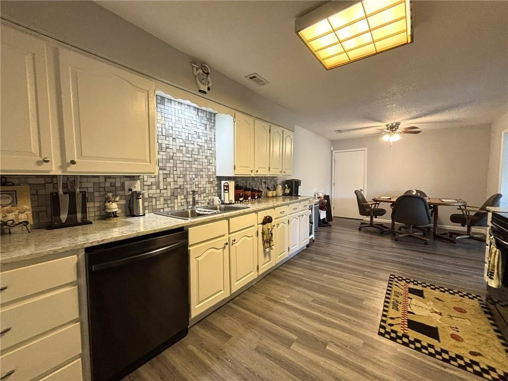 11945 County Road 438 — photo 12