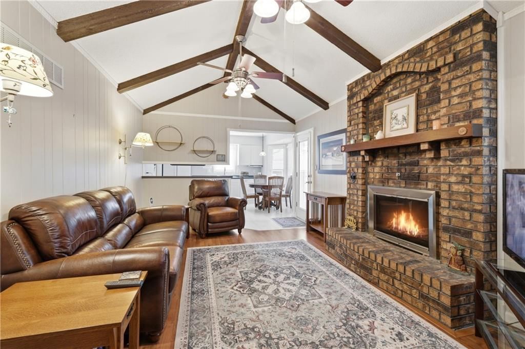 2412 SW Paris Drive — photo 10
