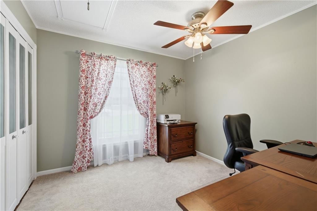 2412 SW Paris Drive — photo 11