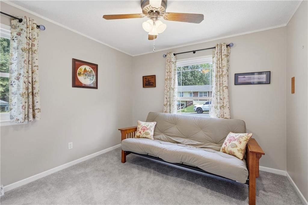 2412 SW Paris Drive — photo 14
