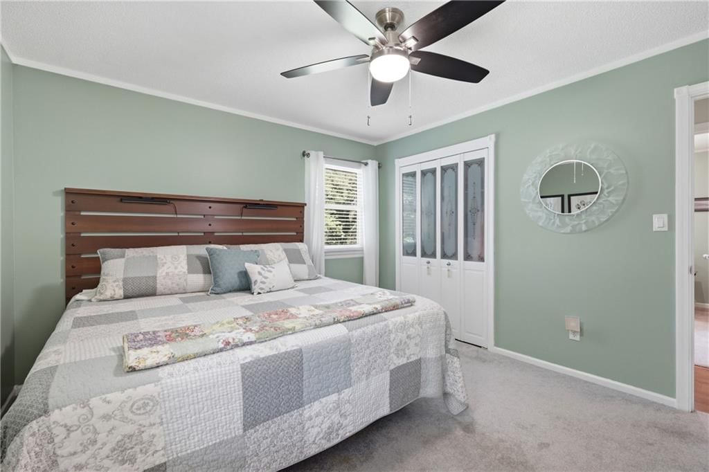 2412 SW Paris Drive — photo 17