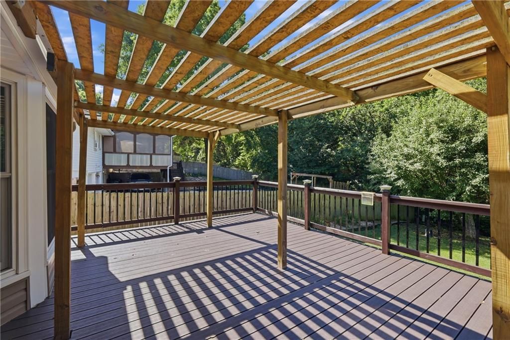 2412 SW Paris Drive — photo 23